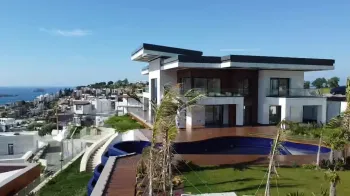 Yalıkavak Marina ve Deniz Manzaralı Lüks Villalar Satılık